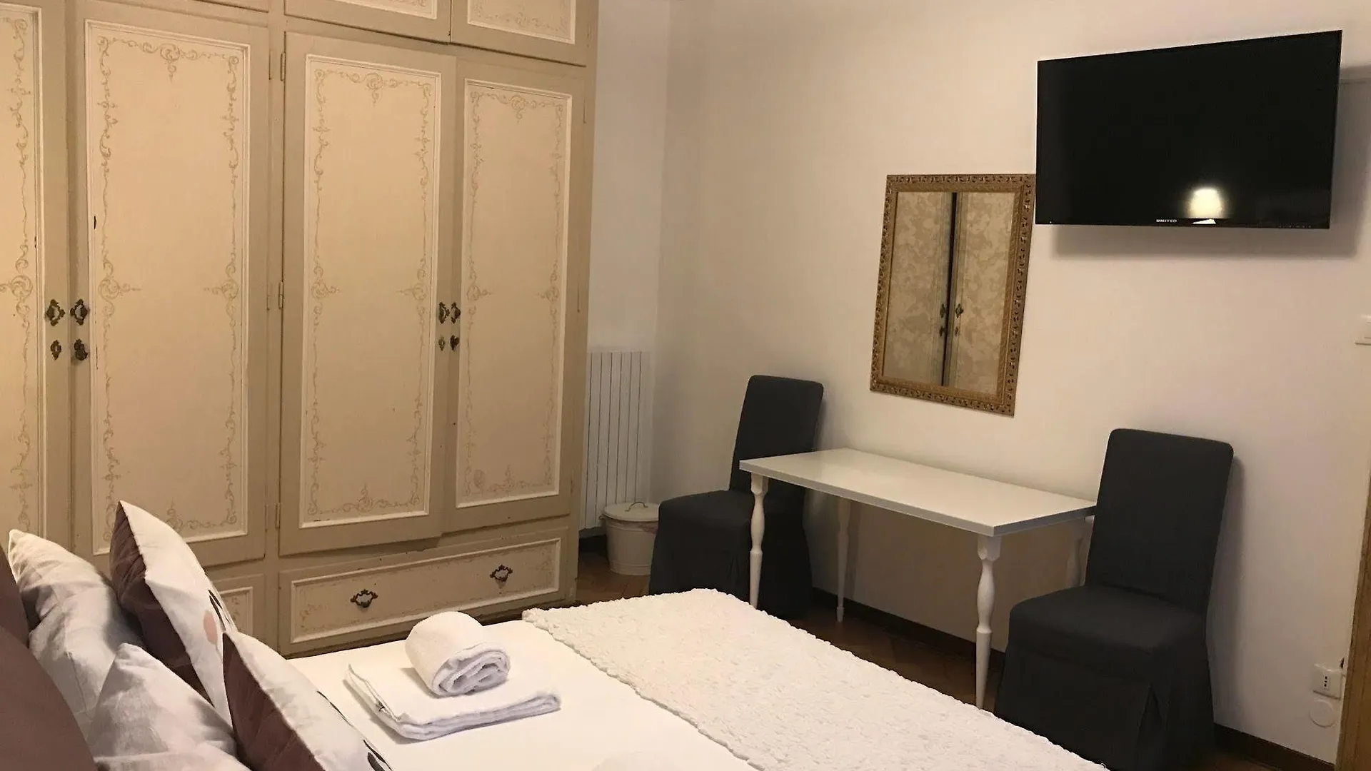 Venetian Experience Hotel 2*, Venice Italy